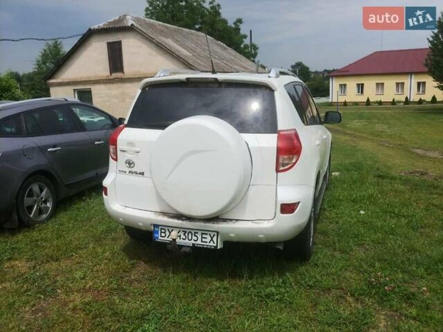 Тойота РАВ 4, объемом двигателя 2.2 л и пробегом 190 тыс. км за 10000 $, фото 1 на Automoto.ua