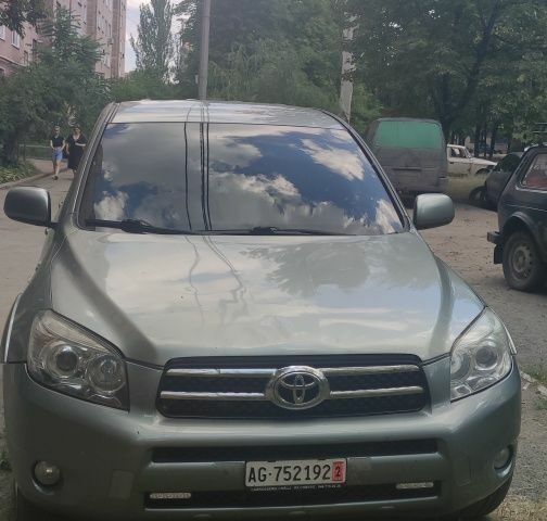 Тойота РАВ 4, об'ємом двигуна 2.2 л та пробігом 180 тис. км за 5900 $, фото 1 на Automoto.ua