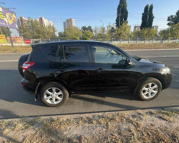 Тойота РАВ 4, объемом двигателя 0 л и пробегом 67 тыс. км за 18000 $, фото 1 на Automoto.ua