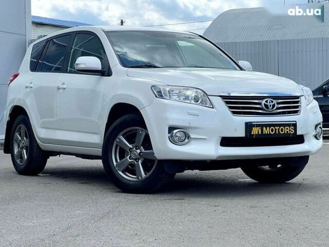Тойота РАВ 4, объемом двигателя 2 л и пробегом 163 тыс. км за 13200 $, фото 1 на Automoto.ua