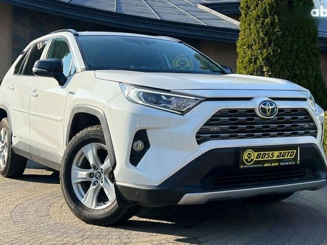 Тойота РАВ 4, объемом двигателя 0 л и пробегом 85 тыс. км за 30900 $, фото 1 на Automoto.ua