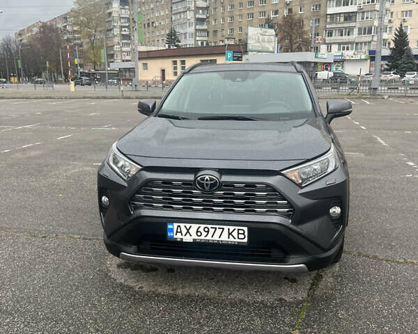 Тойота РАВ 4 2021 в Харькове на Automoto.ua Тойота РАВ 4, объемом двигателя 1.99 л и пробегом 36 тыс. км за 31000 $, фото 1 на Automoto.ua