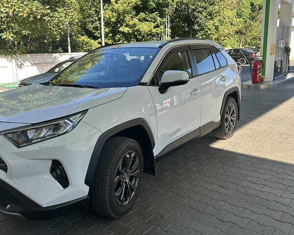 Тойота РАВ 4, объемом двигателя 2.49 л и пробегом 51 тыс. км за 40800 $, фото 1 на Automoto.ua