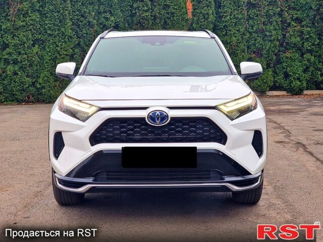 Тойота РАВ 4, объемом двигателя 2.5 л и пробегом 23 тыс. км за 39500 $, фото 1 на Automoto.ua