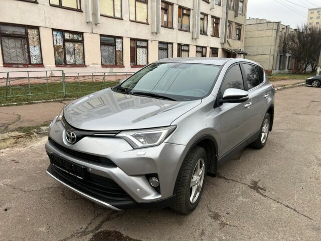 Сірий Тойота РАВ 4, об'ємом двигуна 2 л та пробігом 146 тис. км за 19500 $, фото 1 на Automoto.ua