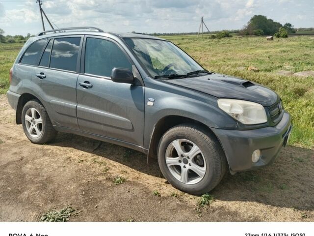 Серый Тойота РАВ 4, объемом двигателя 0 л и пробегом 321 тыс. км за 4450 $, фото 1 на Automoto.ua