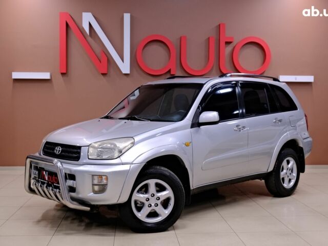 Серый Тойота РАВ 4, объемом двигателя 2 л и пробегом 275 тыс. км за 6900 $, фото 1 на Automoto.ua