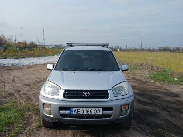 Сірий Тойота РАВ 4, об'ємом двигуна 2 л та пробігом 70 тис. км за 4800 $, фото 1 на Automoto.ua