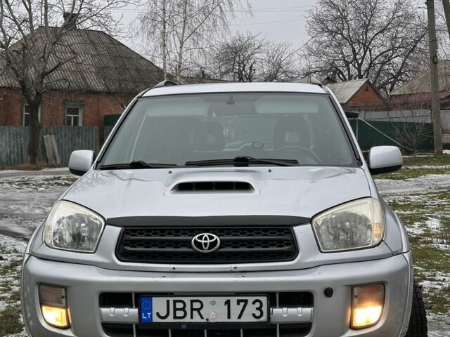 Сірий Тойота РАВ 4, об'ємом двигуна 2 л та пробігом 280 тис. км за 3900 $, фото 1 на Automoto.ua