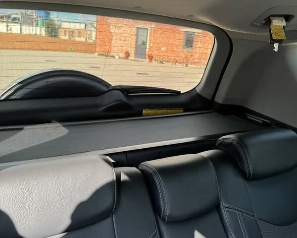 Сірий Тойота РАВ 4, об'ємом двигуна 2.23 л та пробігом 325 тис. км за 9000 $, фото 1 на Automoto.ua