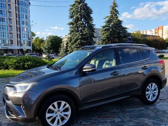 Сірий Тойота РАВ 4, об'ємом двигуна 2.5 л та пробігом 168 тис. км за 15300 $, фото 1 на Automoto.ua