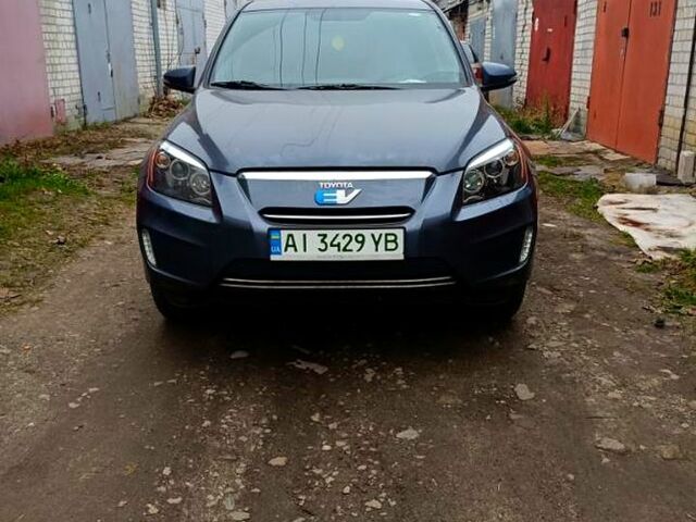Сірий Тойота РАВ 4, об'ємом двигуна 0 л та пробігом 0 тис. км за 9999 $, фото 1 на Automoto.ua