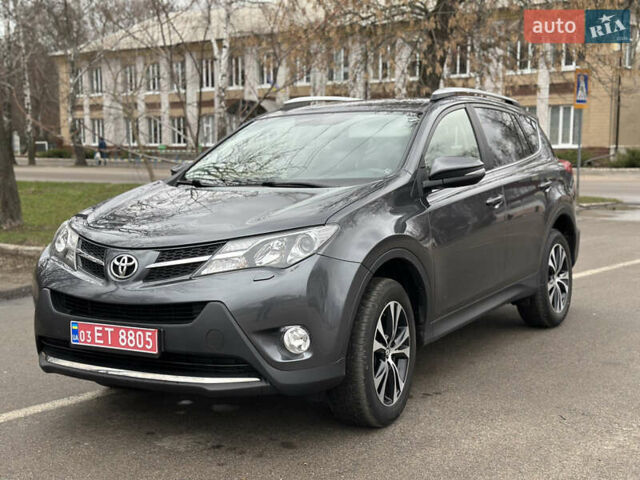 Серый Тойота РАВ 4, объемом двигателя 2 л и пробегом 171 тыс. км за 16800 $, фото 1 на Automoto.ua