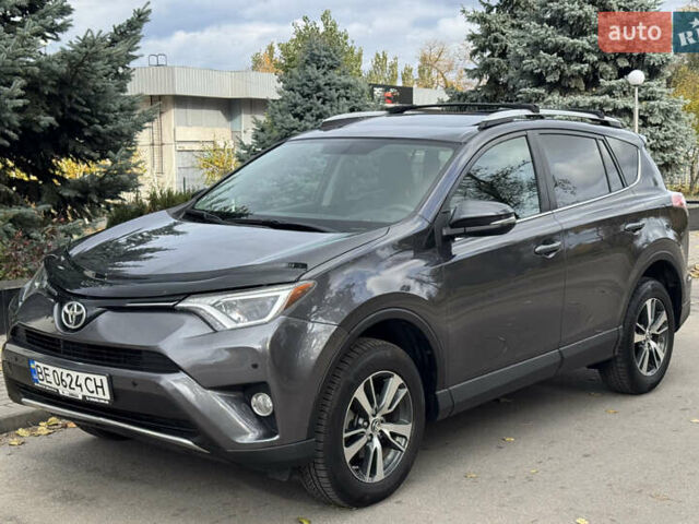 Серый Тойота РАВ 4, объемом двигателя 2.49 л и пробегом 107 тыс. км за 15800 $, фото 1 на Automoto.ua