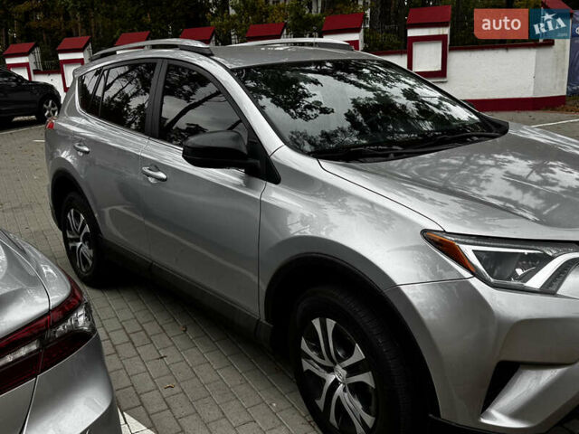 Сірий Тойота РАВ 4, об'ємом двигуна 2.49 л та пробігом 94 тис. км за 17500 $, фото 1 на Automoto.ua