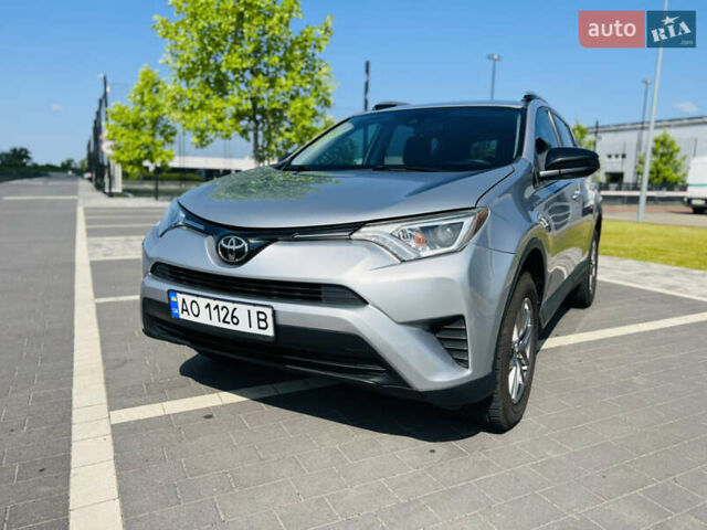 Сірий Тойота РАВ 4, об'ємом двигуна 2.49 л та пробігом 149 тис. км за 16300 $, фото 1 на Automoto.ua