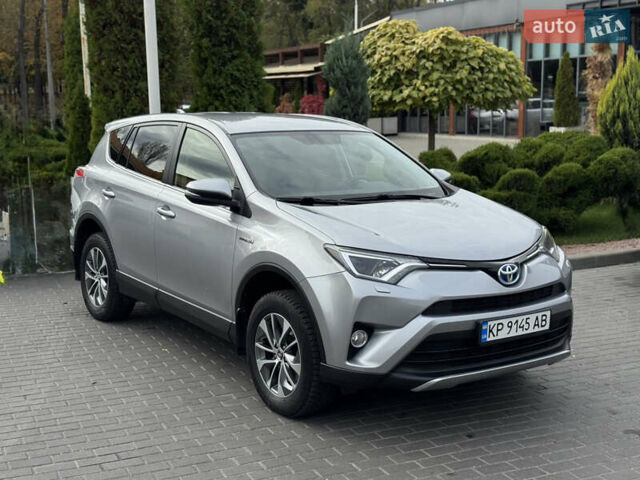 Сірий Тойота РАВ 4, об'ємом двигуна 2.49 л та пробігом 92 тис. км за 24800 $, фото 1 на Automoto.ua