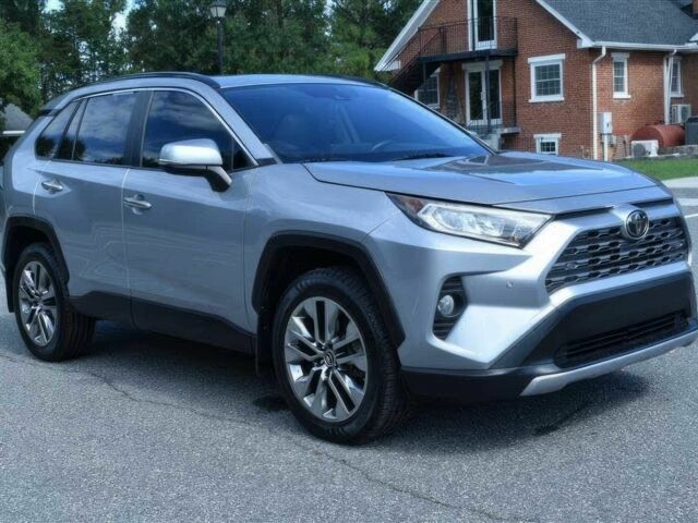 Серый Тойота РАВ 4, объемом двигателя 2.5 л и пробегом 39 тыс. км за 9600 $, фото 1 на Automoto.ua