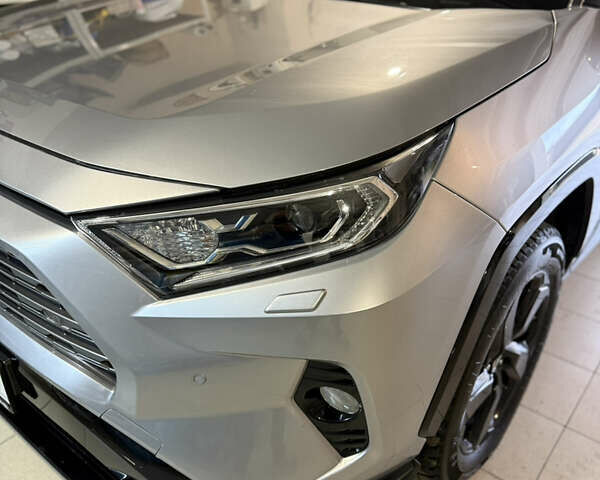 Серый Тойота РАВ 4, объемом двигателя 2.5 л и пробегом 90 тыс. км за 32500 $, фото 1 на Automoto.ua