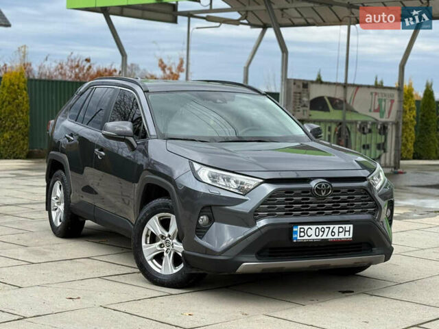 Серый Тойота РАВ 4, объемом двигателя 1.99 л и пробегом 75 тыс. км за 28500 $, фото 1 на Automoto.ua