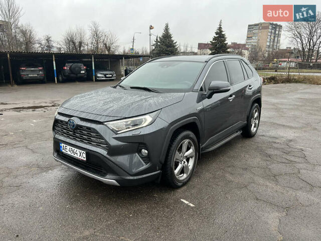 Серый Тойота РАВ 4, объемом двигателя 2.49 л и пробегом 55 тыс. км за 36000 $, фото 1 на Automoto.ua