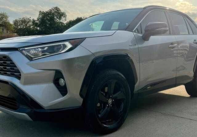 Сірий Тойота РАВ 4, об'ємом двигуна 2.5 л та пробігом 34 тис. км за 13500 $, фото 1 на Automoto.ua