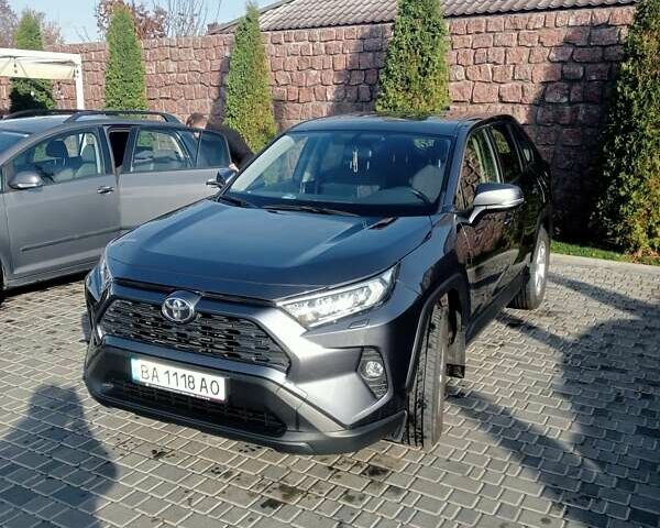 Серый Тойота РАВ 4, объемом двигателя 1.99 л и пробегом 30 тыс. км за 29000 $, фото 1 на Automoto.ua