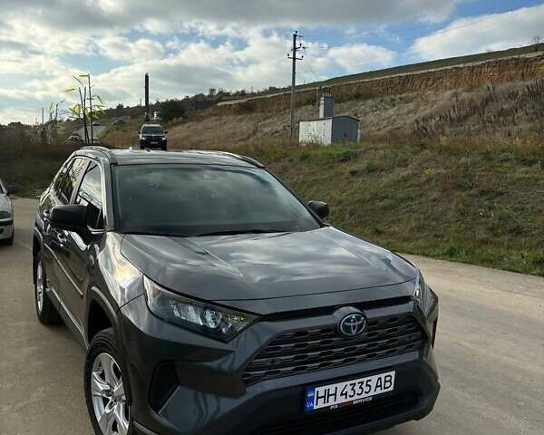 Серый Тойота РАВ 4, объемом двигателя 2.5 л и пробегом 44 тыс. км за 28500 $, фото 1 на Automoto.ua