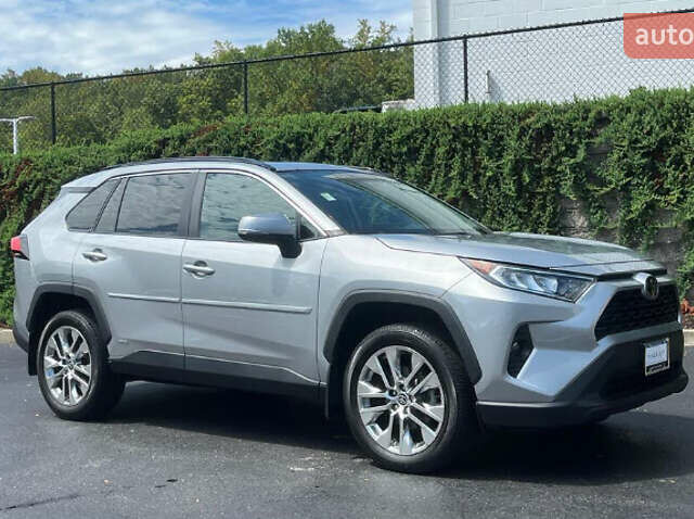 Серый Тойота РАВ 4, объемом двигателя 2.49 л и пробегом 48 тыс. км за 14900 $, фото 1 на Automoto.ua