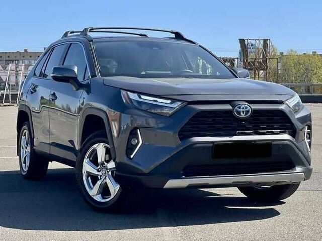 Серый Тойота РАВ 4, объемом двигателя 2.5 л и пробегом 37 тыс. км за 33000 $, фото 1 на Automoto.ua