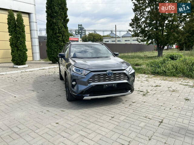 Серый Тойота РАВ 4, объемом двигателя 2.5 л и пробегом 149 тыс. км за 28500 $, фото 1 на Automoto.ua