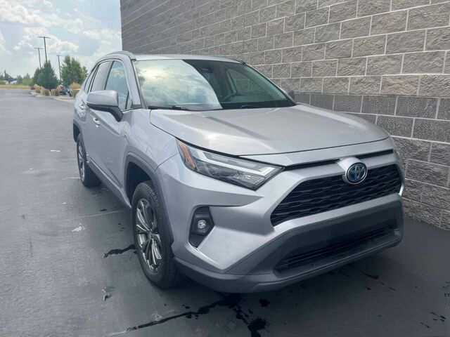 Серый Тойота РАВ 4, объемом двигателя 2.5 л и пробегом 28 тыс. км за 19900 $, фото 1 на Automoto.ua