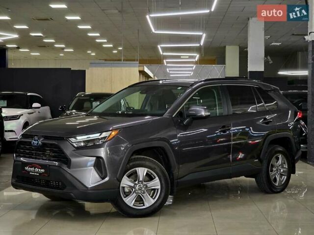 Серый Тойота РАВ 4, объемом двигателя 2.49 л и пробегом 56 тыс. км за 33999 $, фото 1 на Automoto.ua