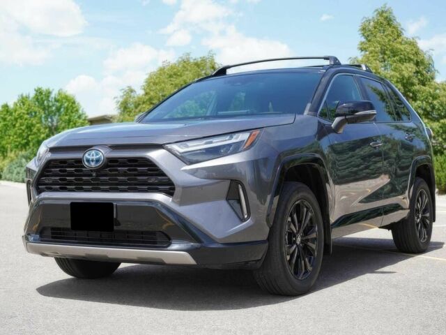 Серый Тойота РАВ 4, объемом двигателя 0 л и пробегом 32 тыс. км за 27400 $, фото 1 на Automoto.ua
