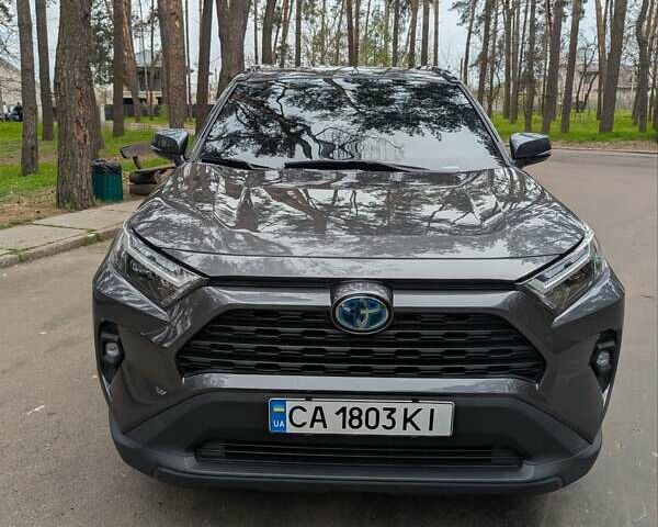 Серый Тойота РАВ 4, объемом двигателя 2.49 л и пробегом 55 тыс. км за 34500 $, фото 1 на Automoto.ua