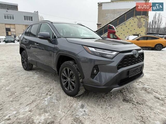 Серый Тойота РАВ 4, объемом двигателя 2.5 л и пробегом 51 тыс. км за 33500 $, фото 1 на Automoto.ua