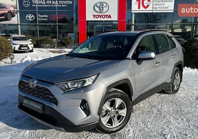 Сірий Тойота РАВ 4, об'ємом двигуна 1.99 л та пробігом 79 тис. км за 29500 $, фото 1 на Automoto.ua