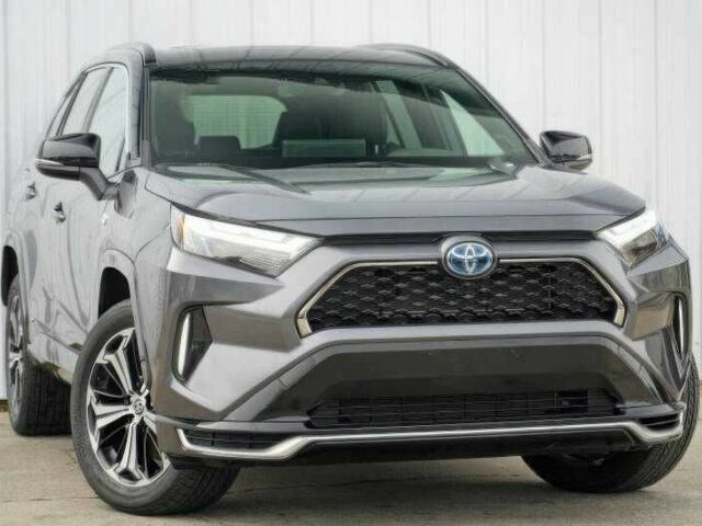 Серый Тойота РАВ 4, объемом двигателя 2.5 л и пробегом 15 тыс. км за 10400 $, фото 1 на Automoto.ua