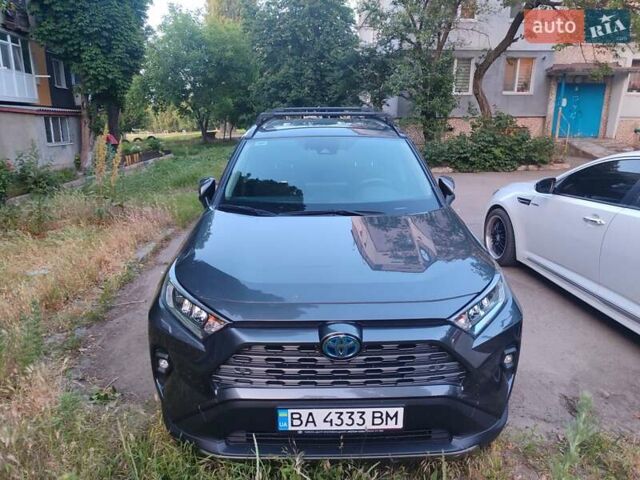 Серый Тойота РАВ 4, объемом двигателя 2.49 л и пробегом 26 тыс. км за 38800 $, фото 1 на Automoto.ua