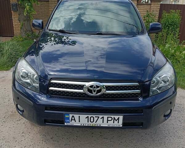 Синій Тойота РАВ 4, об'ємом двигуна 2.2 л та пробігом 260 тис. км за 9000 $, фото 1 на Automoto.ua