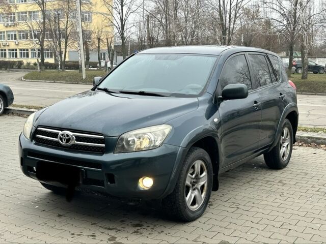 Синий Тойота РАВ 4, объемом двигателя 2.2 л и пробегом 290 тыс. км за 4150 $, фото 1 на Automoto.ua