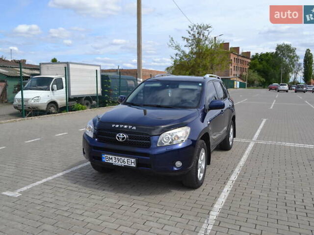 Синий Тойота РАВ 4, объемом двигателя 2.2 л и пробегом 260 тыс. км за 9500 $, фото 1 на Automoto.ua