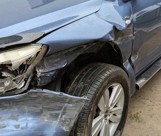 Синій Тойота РАВ 4, об'ємом двигуна 2.2 л та пробігом 265 тис. км за 5000 $, фото 1 на Automoto.ua