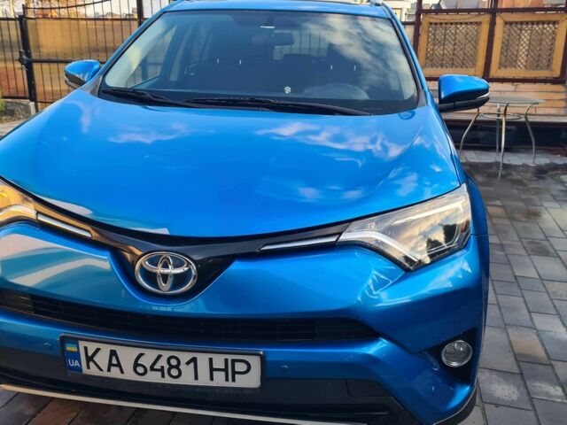 Синий Тойота РАВ 4, объемом двигателя 2.5 л и пробегом 186 тыс. км за 20000 $, фото 1 на Automoto.ua