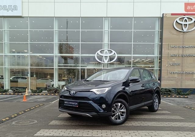 Синій Тойота РАВ 4, об'ємом двигуна 2.49 л та пробігом 39 тис. км за 24898 $, фото 1 на Automoto.ua