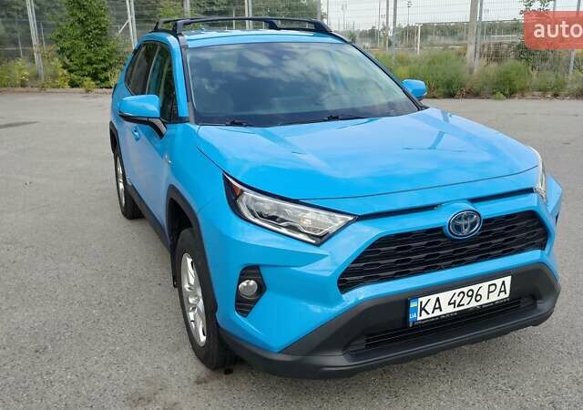 Синій Тойота РАВ 4, об'ємом двигуна 2.49 л та пробігом 205 тис. км за 31000 $, фото 1 на Automoto.ua
