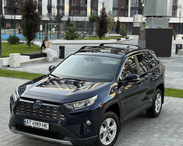 Синий Тойота РАВ 4, объемом двигателя 2.49 л и пробегом 15 тыс. км за 34500 $, фото 1 на Automoto.ua