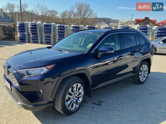 Синий Тойота РАВ 4, объемом двигателя 2.5 л и пробегом 21 тыс. км за 33500 $, фото 1 на Automoto.ua