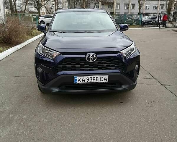 Синий Тойота РАВ 4, объемом двигателя 2 л и пробегом 31 тыс. км за 34000 $, фото 1 на Automoto.ua