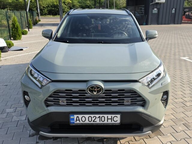 Зелений Тойота РАВ 4, об'ємом двигуна 2 л та пробігом 52 тис. км за 27395 $, фото 1 на Automoto.ua